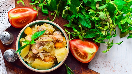 Диетическая карточка «Рагу из курицы с овощами» участников 3-го сезона специального проекта «Я худею!» телеканала НТВ Диетическая карточка «Рагу из курицы с овощами» участников 3-го сезона специального проекта «Я худею!» телеканала НТВ